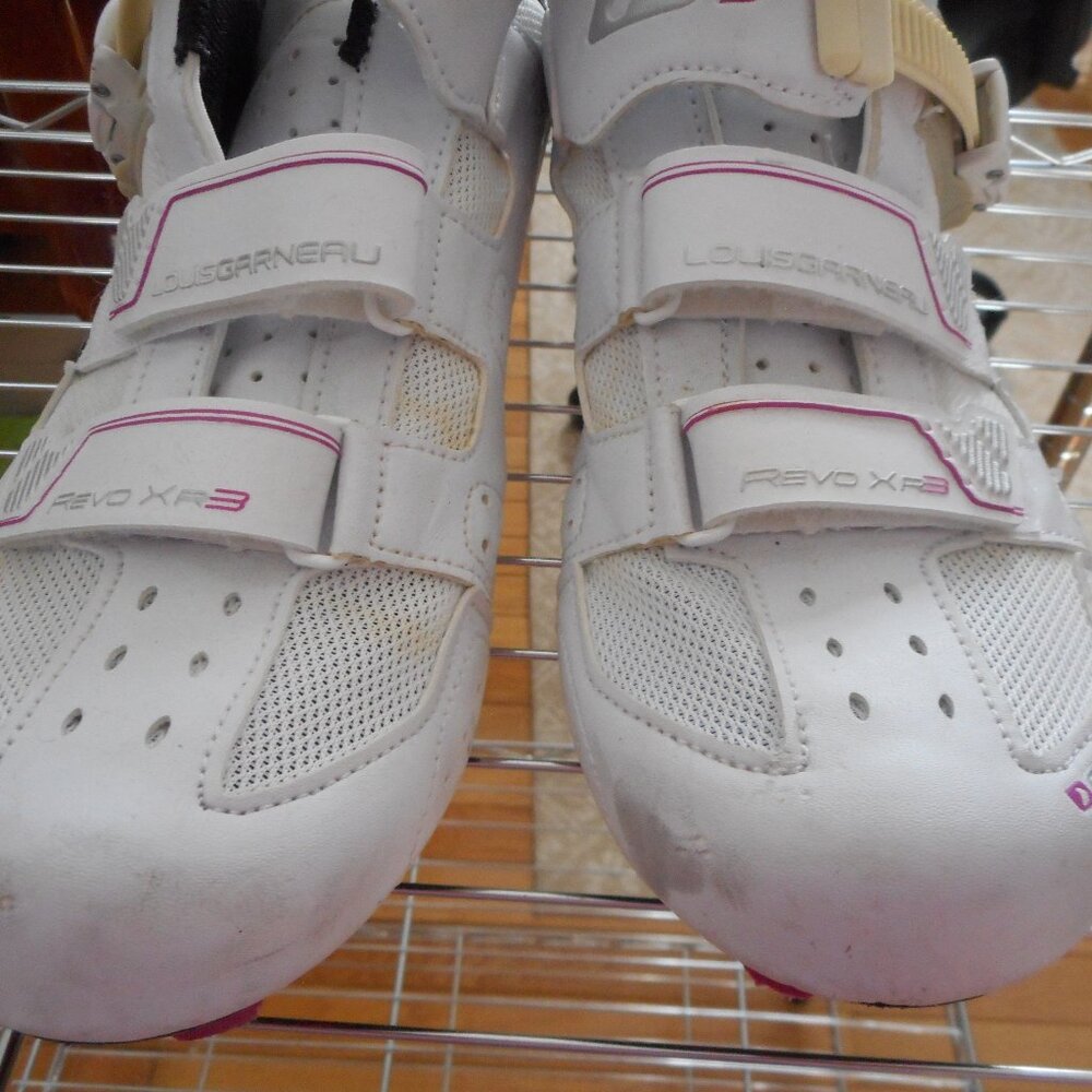 LG Louis Garneau spin cycle shoes Womens European size 42 (US size 9 - 9.5)